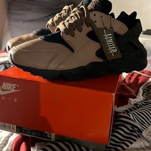 Nike Hurache limited edition